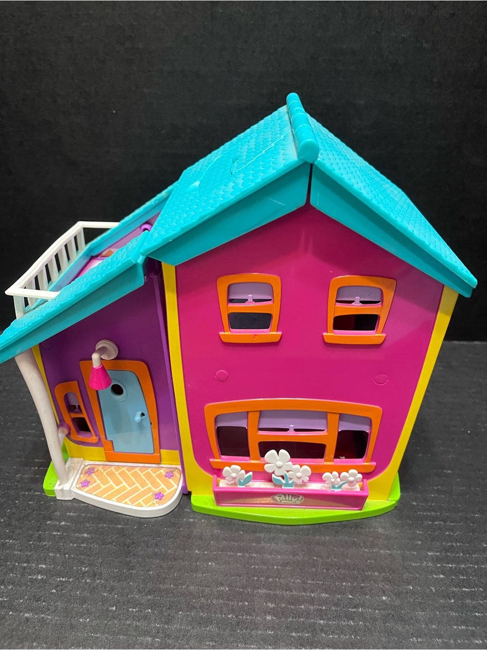 Vintage 2000’s‎ Polly Pockets Designer house cottage Playset